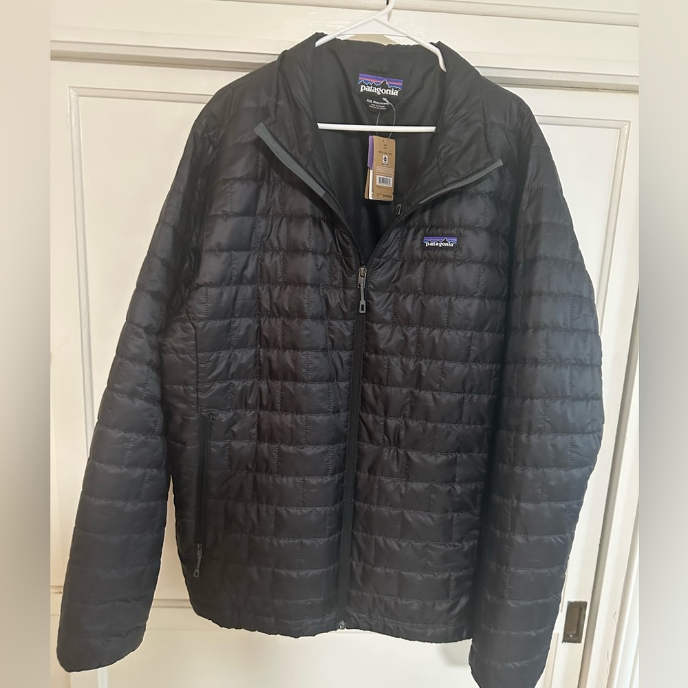 Patagonia Nano Puff Jacket (Men’s XXL), brand new! Orig price in stores $229)